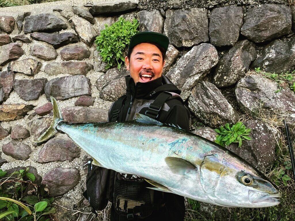 釣り師と海女が営む宿-0