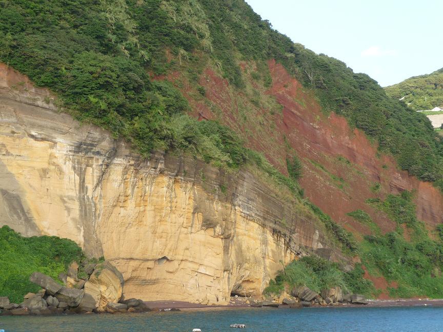 Akadaki Cliffs-3