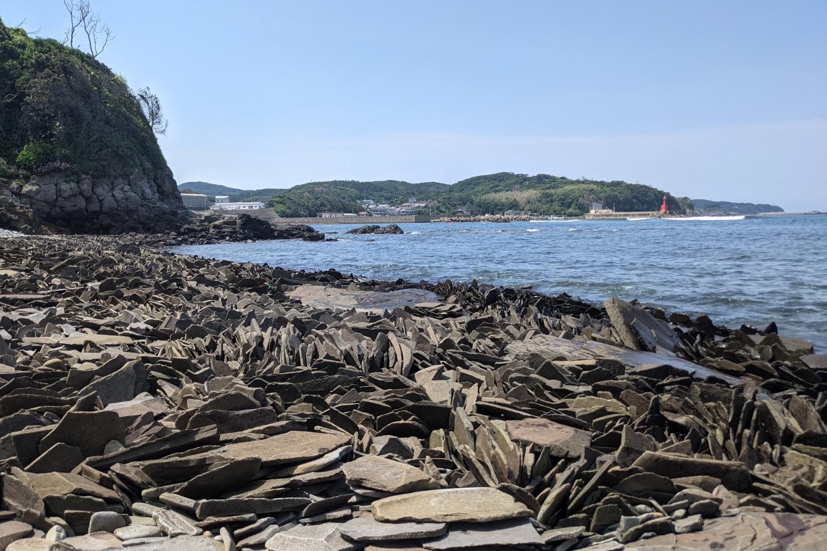 Cape Ryujin (Ryuda Shrine)-8