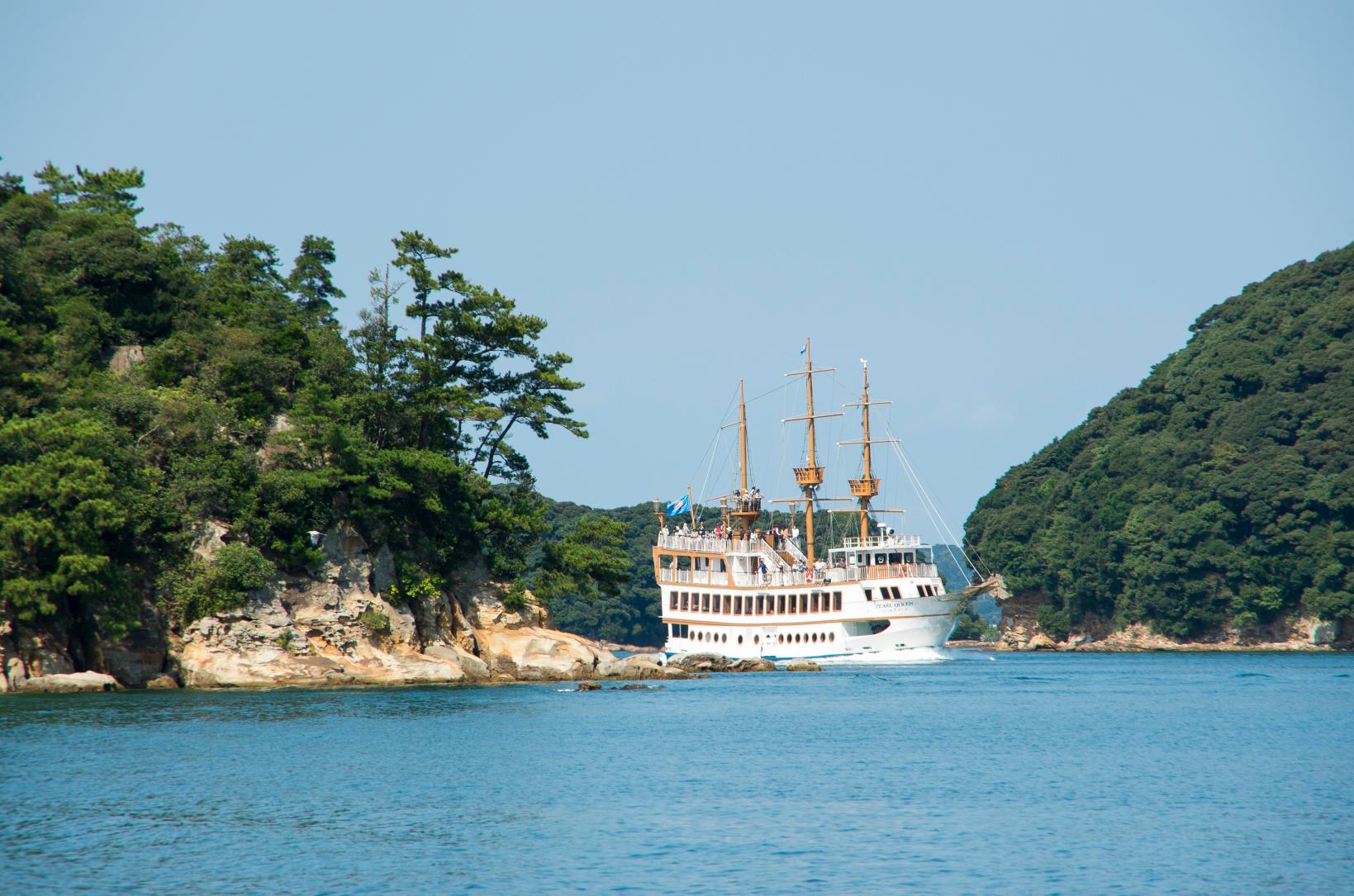 Kujukushima Cruising Boat Pearl Queen-3