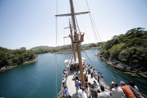 Kujukushima Cruising Boat Pearl Queen-5