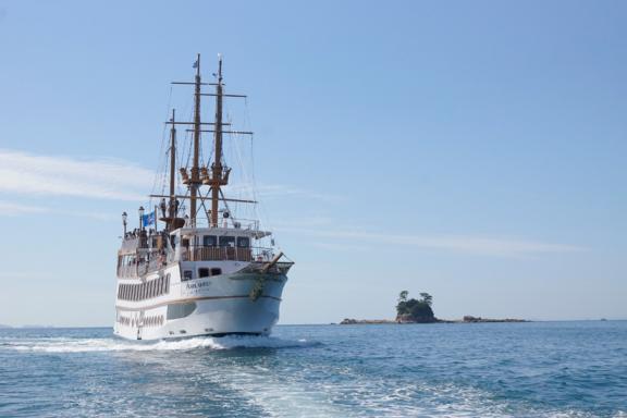 Kujukushima Cruising Boat Pearl Queen-1