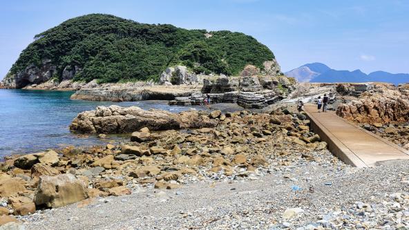 舅ヶ島（奈留）千畳敷-1