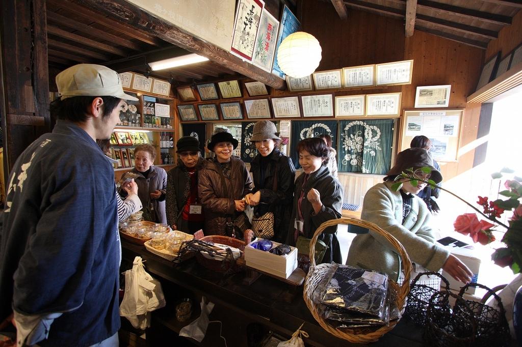 Umegae Sake Brewery Open Warehouse in Autumn-1