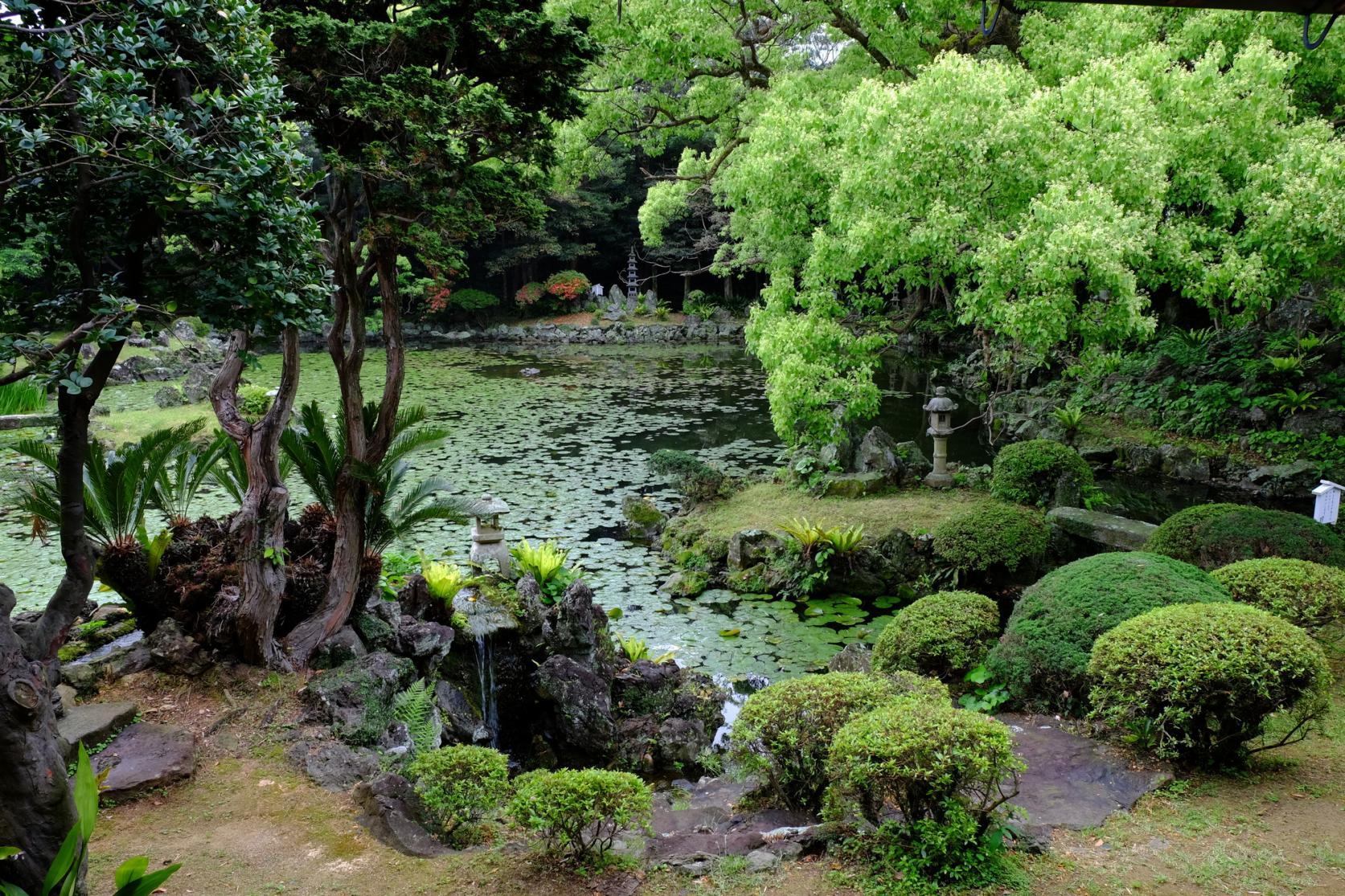 五島氏庭園隠殿屋敷・心字が池-1